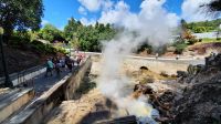 Furnas, heisse Quellen im Ortszentrum