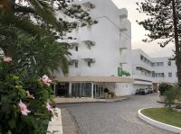 Hotel Holiday Inn