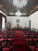 Im Rathaus Velas