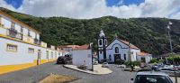 Sao Jorge, Velas, Zentrum mit Kirche