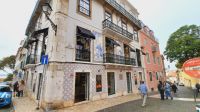 Singlereise Portugal - typische Kacheln an der Pastelaria Santo António in Lissabon