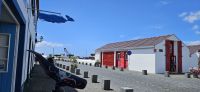 vor dem Walmuseum in Lajes