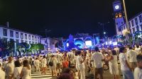 weisses Fest in Pontadelgada