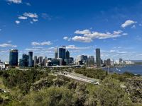 4. Tag: Ankunft in Westaustralien – Stadtrundfahrt in Perth – Blick auf die Skyline vom Kings Park
