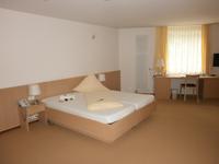 rolligerechtes Zimmer im Landhotel Allgäuer Hof