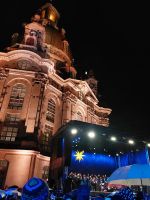 Dresden: 17:00 Uhr Christvesper auf dem Neumarkt -12.000 sangen 