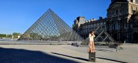 Pyramide vor dem Louvre Paris 