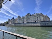 5. Tag: Bootsfahrt auf der Seine – Conciergerie