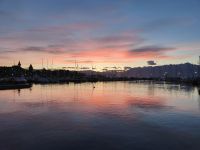 Sonnenaufgang am Genfersee