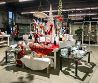 In der Glashütte Monschau ist alles weihnachtlich dekoriert