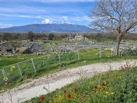 Archäologische Zone in Philippi (Blick auf Agora bzw. Forum)