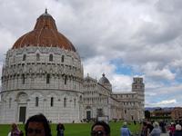 Piazza dei Miracoli - dem Platz der Wunder in Pisa