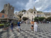 Taormina - die Piazza(19).jpg