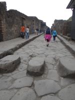Pompeji, eine Straße mit Zebrastreifen