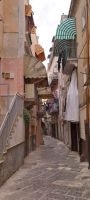 Blick in Gasse in Bari Altstadt