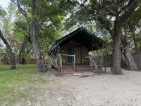 Unsere Zelte in der Ndhovu Safari Lodge