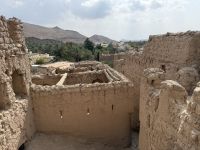 Rundgang in dem alten Dorf Birkat Al Mauz