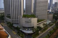 001 – Singapur