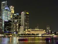2. Tag: Ankunft in Singapur – Bankenviertel von Singapur am Abend