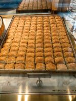 Baklava in Hülle und Fülle auf dem Flughafen von Istanbul