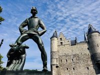 2. Tag - Lange Wapper Statue, Antwerpen 