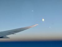 Der blaue Voll-Mond geht auf