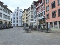 Überall ein kleines Cafe