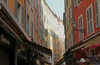 enge Gäste in der Altstadt von Nizza 