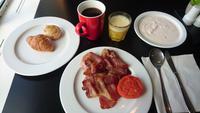 Erstes britisches Frühstück der Reise auf der Fähre nach Großbritannien