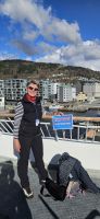 Reisebegleitung Ria vor der Abfahrt in Bergen