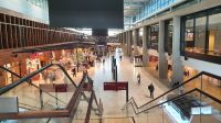 Plaza nach der Sicherheitskontrolle im Flughafen Berlin-Brandenburg