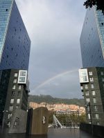 Spanien, Bilbao mit Regenbogen