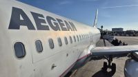 Flug mit Aegian Airlines nach Santorini
