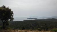 Blick über die noch nebelige Costa Smeralda