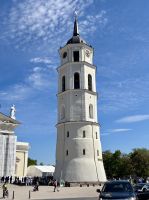 Glockenturm der Kathedrale St. Stanislaus