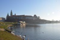 Die prächtige Burganlage Wawel über der Weichsel