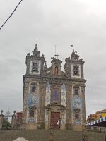 Spaziergang durch Porto -Igreja de Santo Ildefonso in Porto am Praça da Batalha