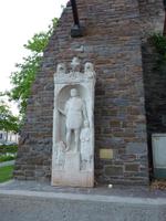 Andernach- Alte Grabplatte