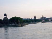 Mündung der Mosel in den Rhein bei Koblenz