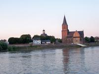 Emmerich, letzte deutsche Stadt am Rhein.