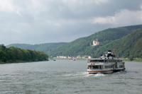 Begegnungen auf dem Rhein