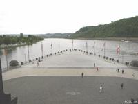 Mosel (links) Rhein (rechts) vom Denkmal gesehen