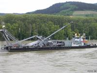 Schiff zum Freihalten der Fahrrinne