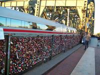 Hohenzollernbrücke (Schlösser)