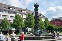 Historiensäule, Görresplatz