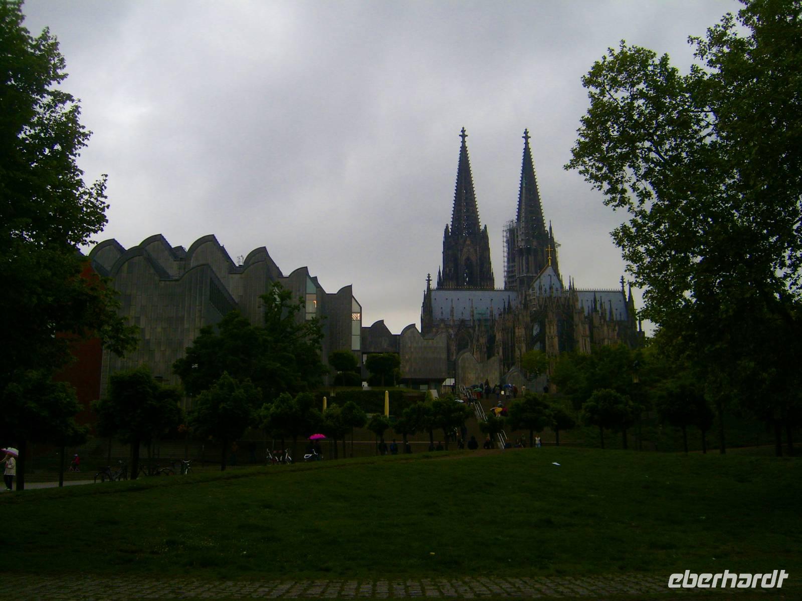 der Kölner Dom und die Philharmonie
