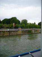 HagenDenkmal, er versenkt den Niebelungenschatz im Rhein