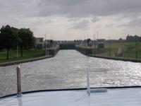 Einfahrt in die Schleuse