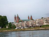 Vorbei an Speyer
