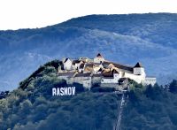 Burg Rasnov nahe der Burg Bran
